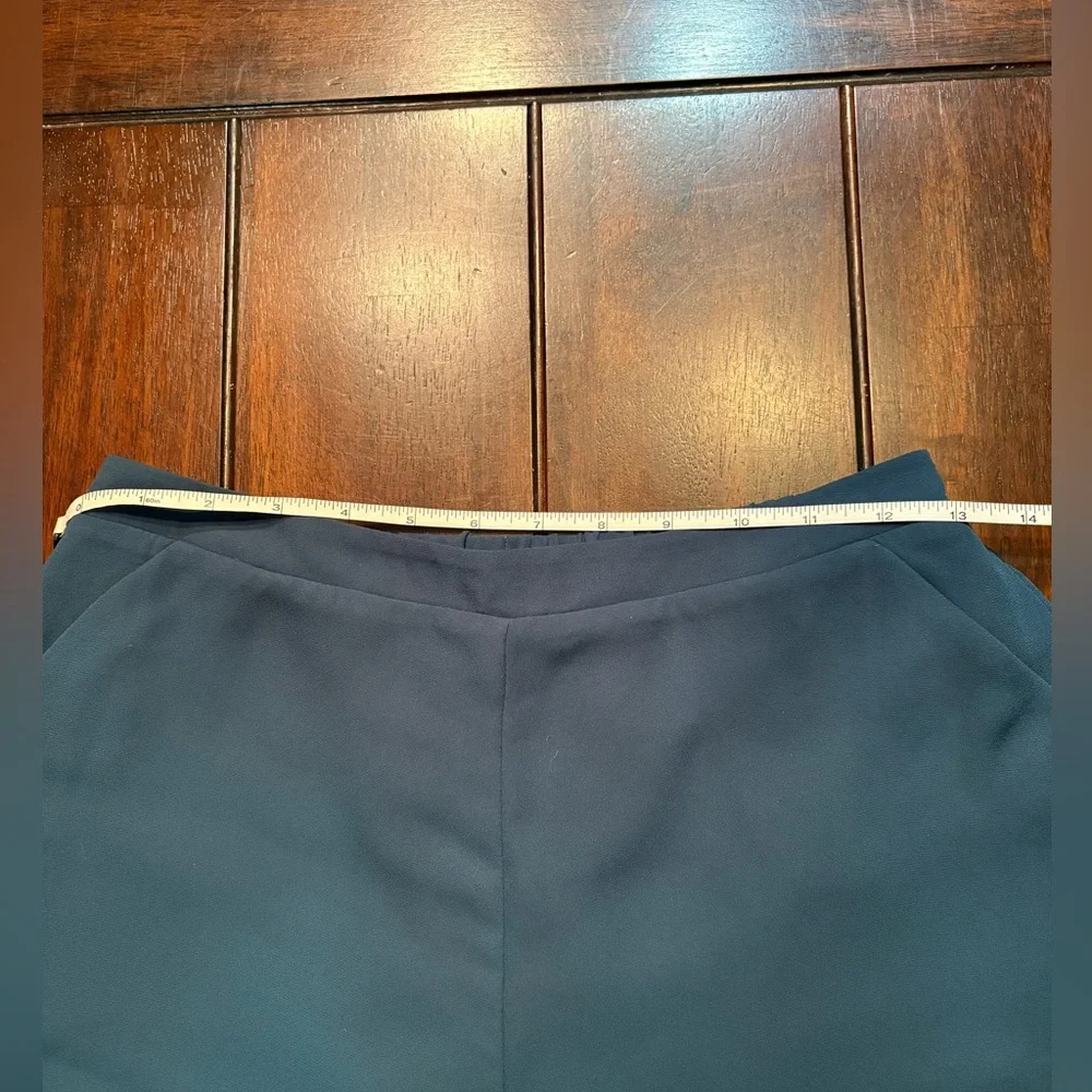 LC Lauren Conrad Scalloped Laser-Cut High Waist Shorts, XS